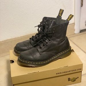 Dr. Martins Air Wair.... or best offer!!